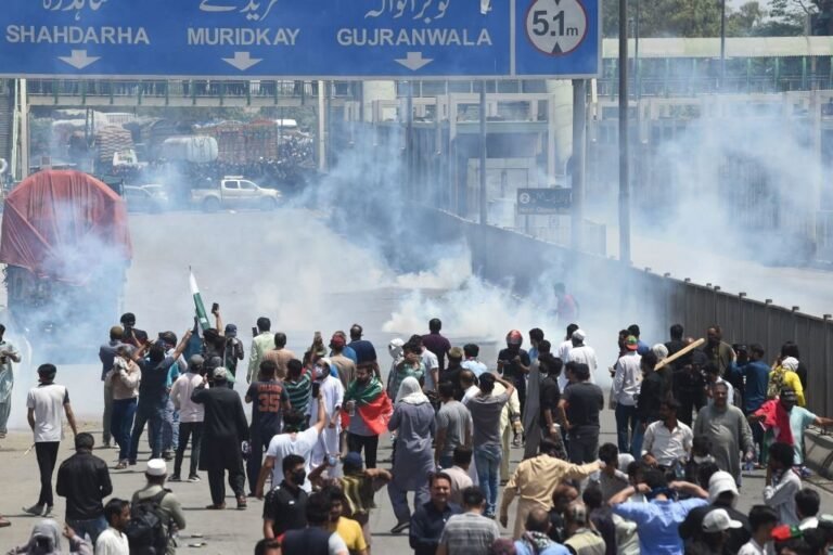 PTI Vows Relentless Protests Until Imran Khan's Release