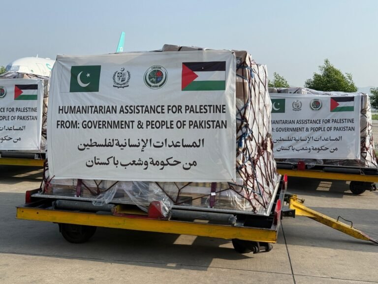 Pakistan Sends 100 Tons of Lifesaving Humanitarian Aid to Palestine as Crisis Deepens